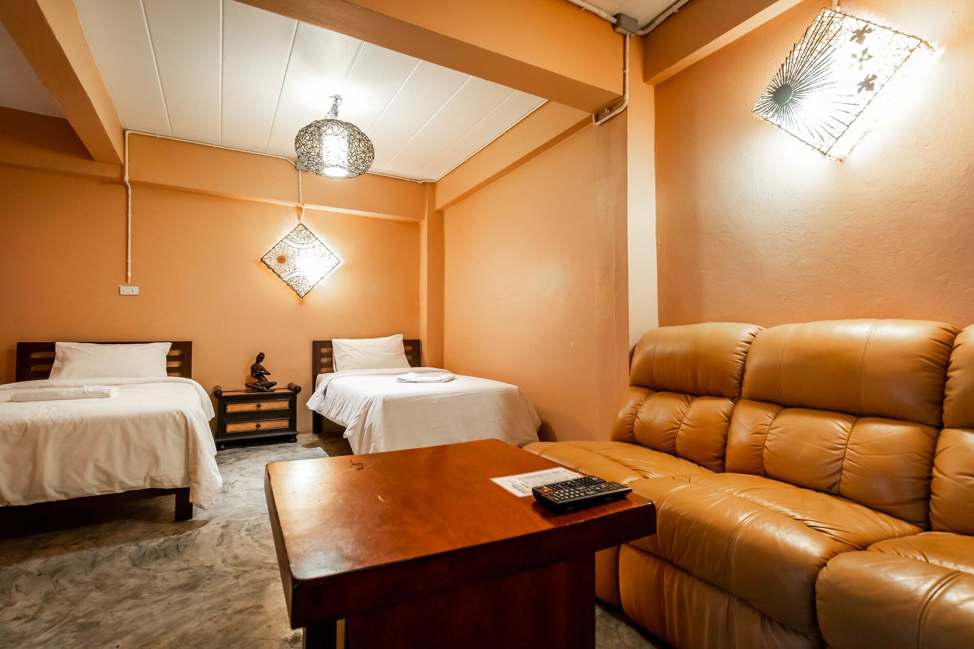At Smile Oasis Houses Бангкок Экстерьер фото