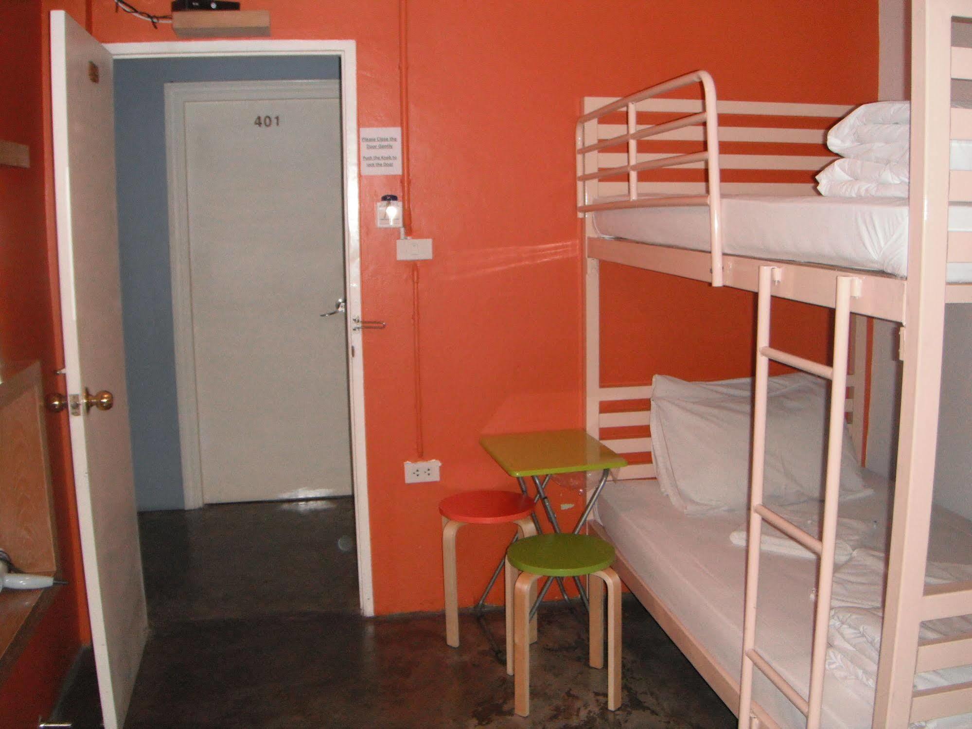 At Smile Oasis Houses Бангкок Экстерьер фото
