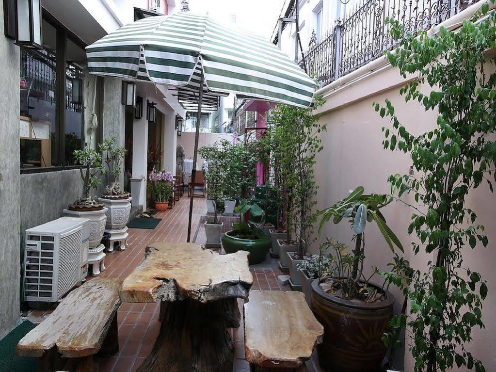 At Smile Oasis Houses Бангкок Экстерьер фото